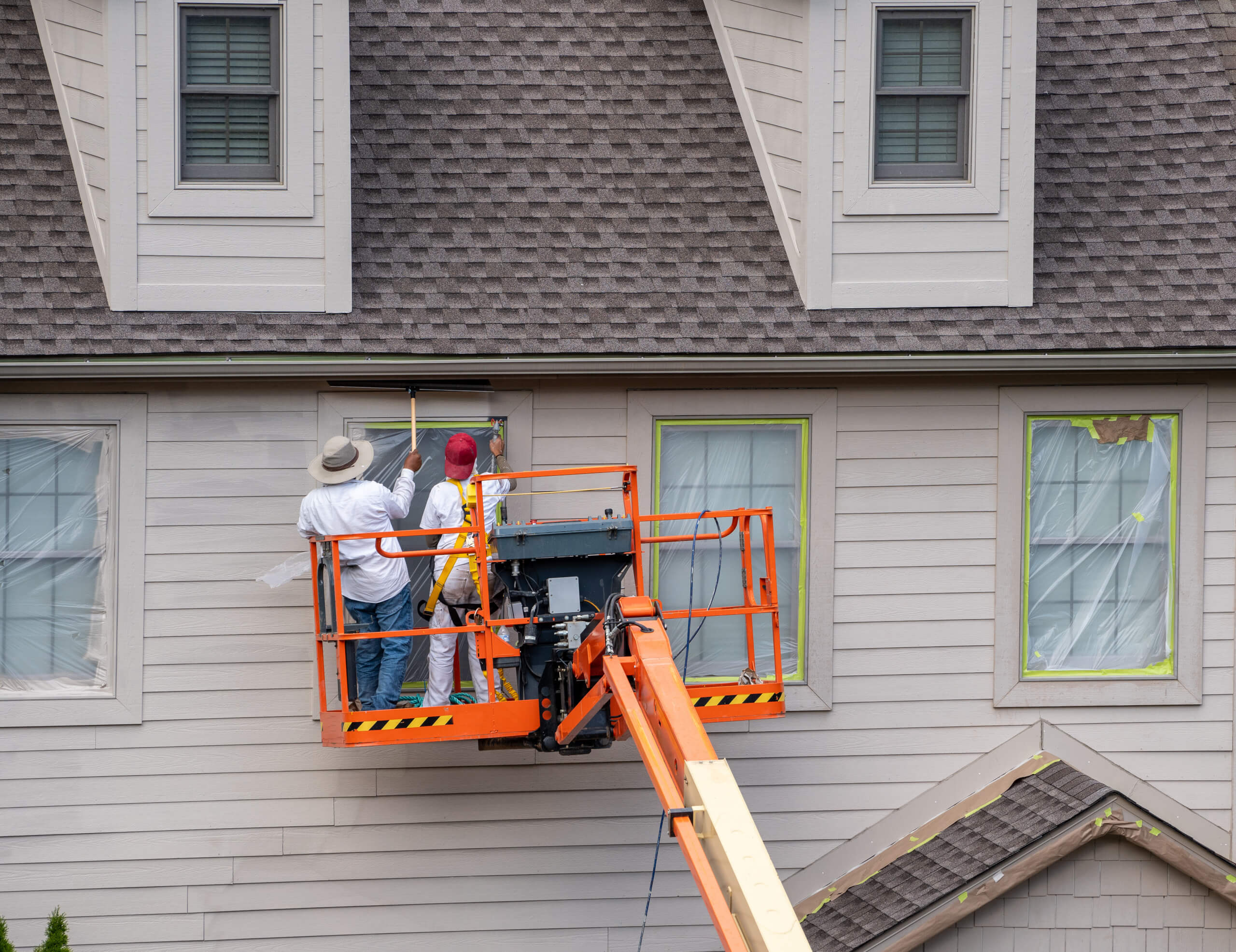 exterior house painter